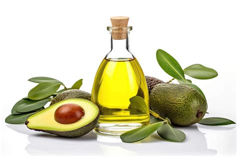 Rohstoffkunde #8: Avocadoöl – reichhaltige Pflege aus der Natur